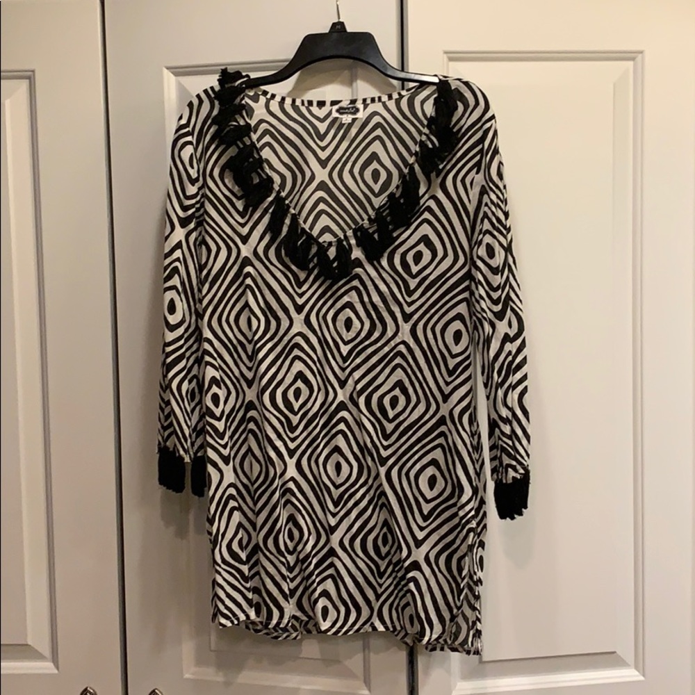 Tunic top or swim cover up. blue in alt listing